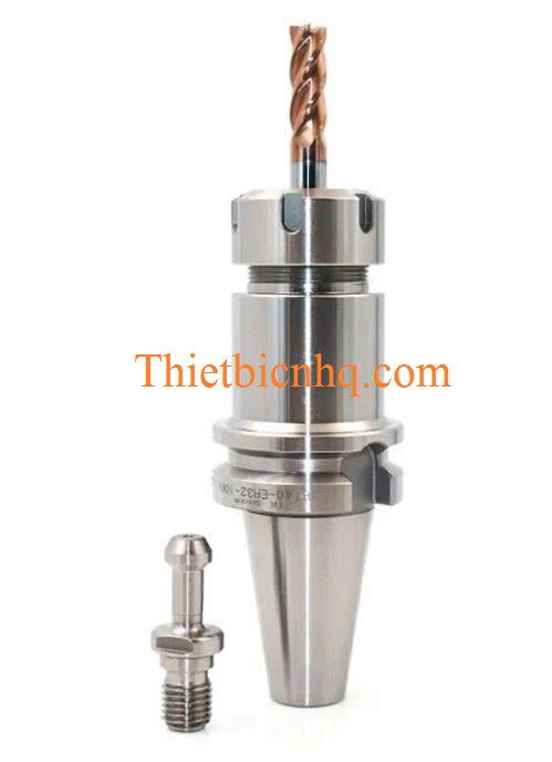 Bầu kẹp BT30 ER kẹp dao phay Bầu kẹp BT30 ER đang kẹp dao phay ngón trên máy CNC