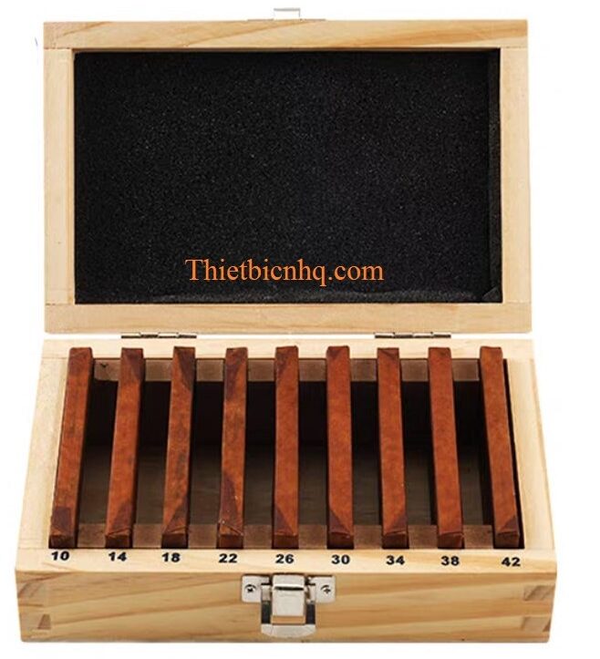 Hộp gỗ bộ căn đệm song song 18 chi tiết PB151 Bộ căn đệm song song 18 chi tiết độ chính xác cao