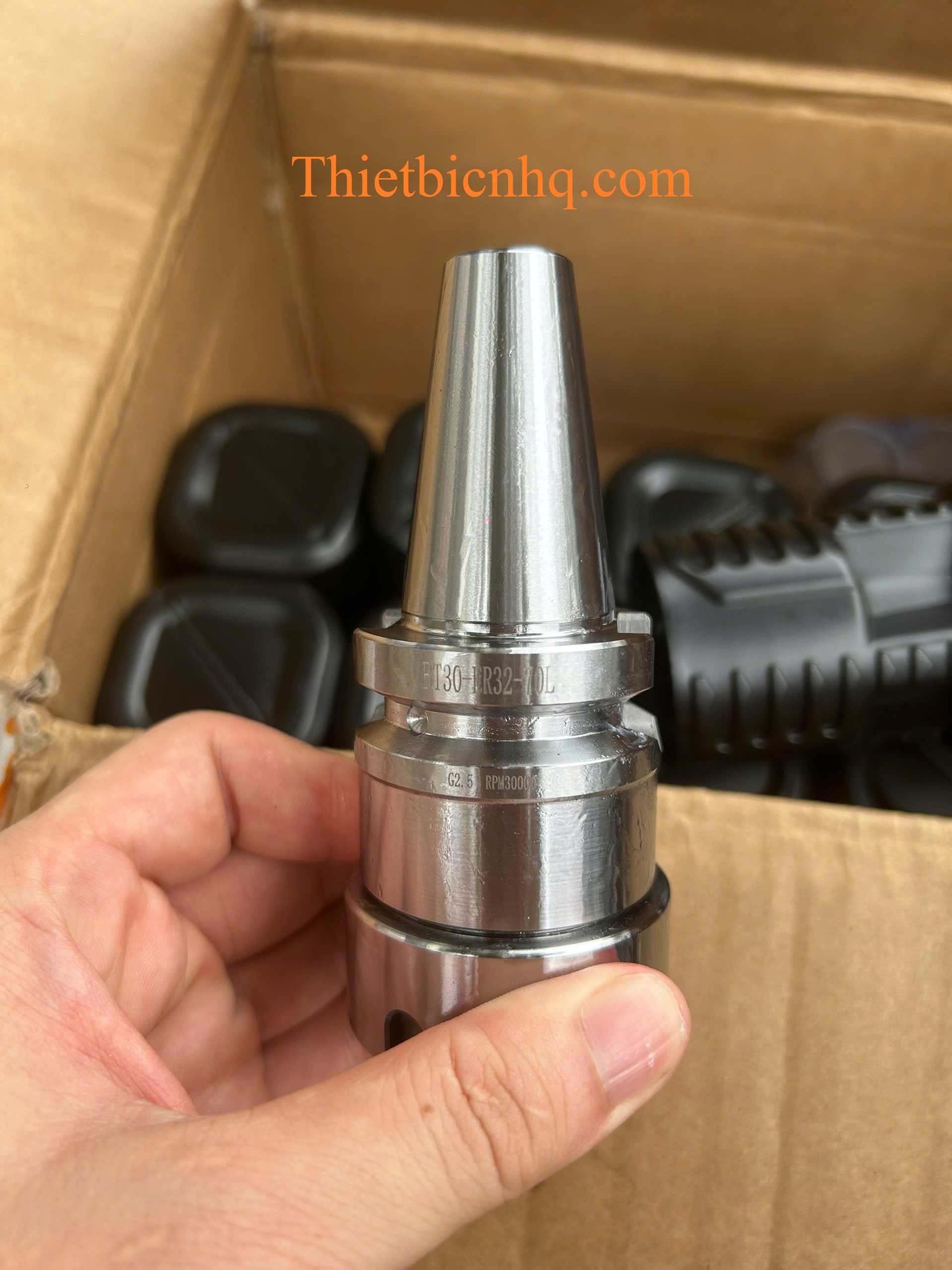 Bầu kẹp BT30-ER32 thực tế Hình ảnh thực tế bầu kẹp BT30-ER32 cho máy CNC